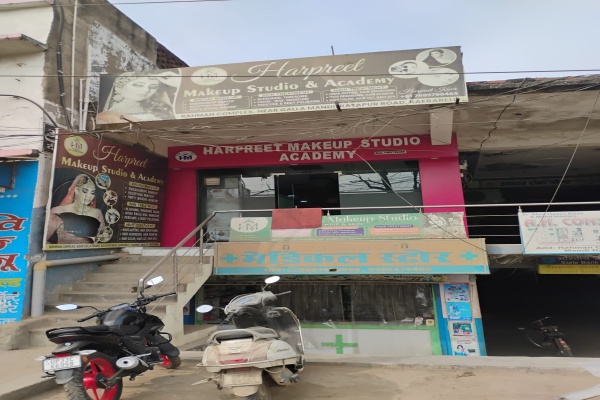 Harpreet Makeup Studio and Academy